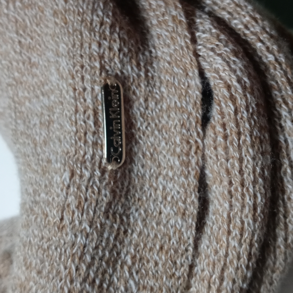 Calvin Klein Infinity Scarf - Picture 2 of 6